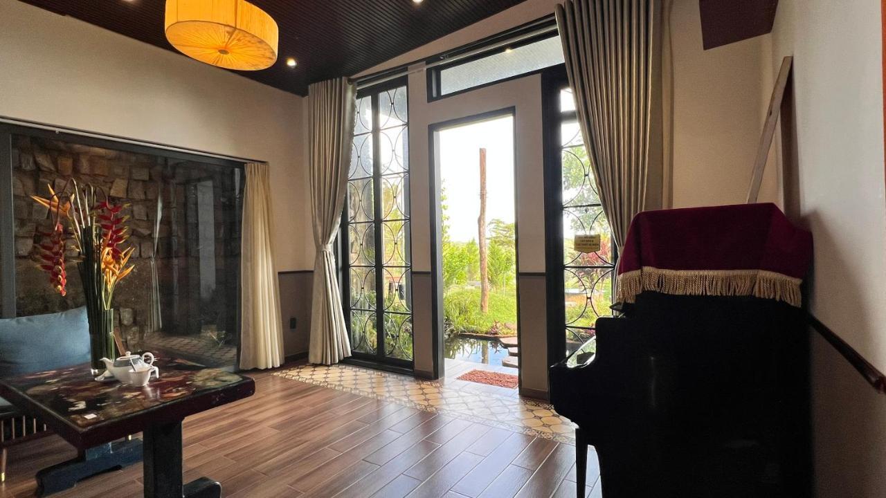 Megarden Daknong Villa Gia Nghĩa Exterior foto